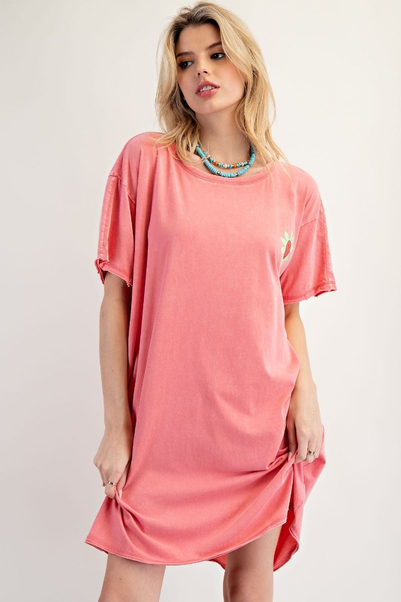 Queen Coral Smiley Sleep Dress